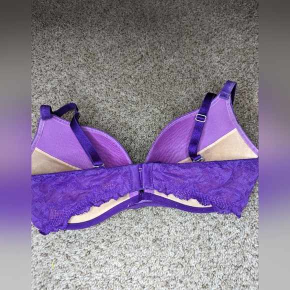 Victoria Secret Purple Floral Lace Biofit Push Up Bra Adjustable Straps Size 34D - Picture 5 of 9